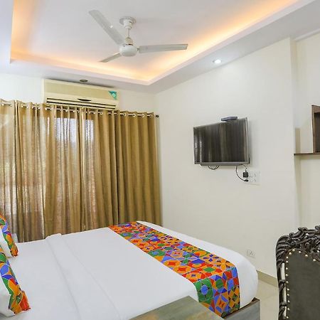 Hotel Fabexpress Jpm Harshdeep Neu-Delhi Exterior foto
