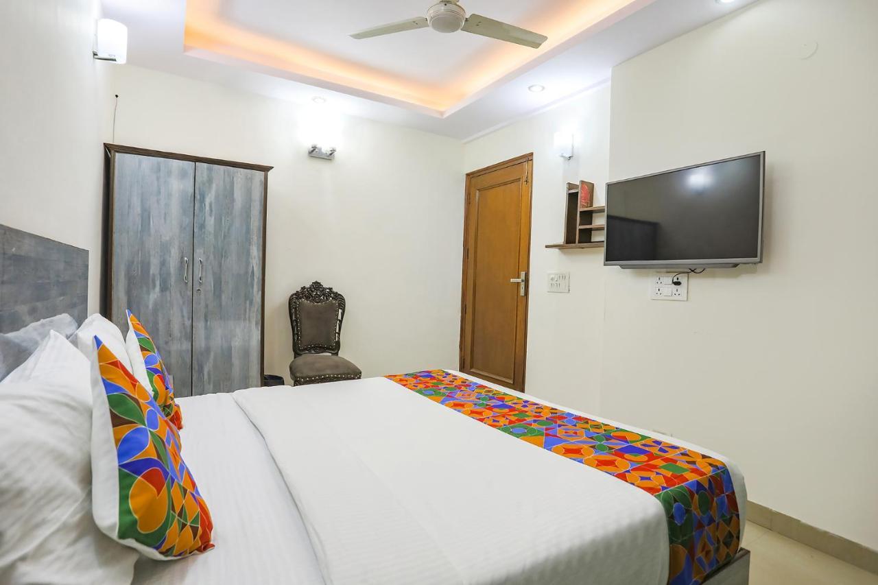 Hotel Fabexpress Jpm Harshdeep Neu-Delhi Exterior foto