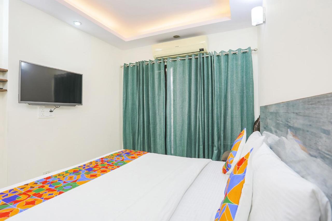 Hotel Fabexpress Jpm Harshdeep Neu-Delhi Exterior foto