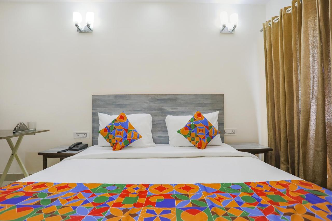 Hotel Fabexpress Jpm Harshdeep Neu-Delhi Exterior foto