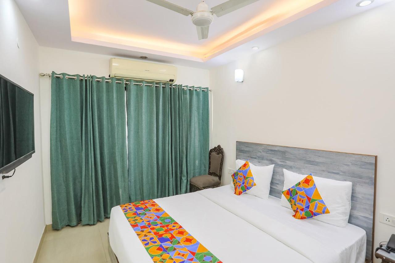 Hotel Fabexpress Jpm Harshdeep Neu-Delhi Exterior foto