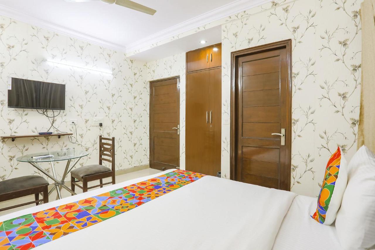 Hotel Fabexpress Jpm Harshdeep Neu-Delhi Exterior foto