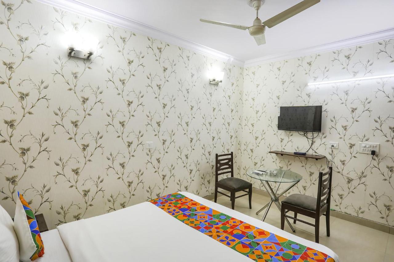 Hotel Fabexpress Jpm Harshdeep Neu-Delhi Exterior foto